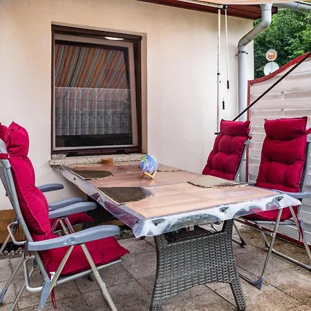 بيت للعطل Haus Seeblick مالتشو