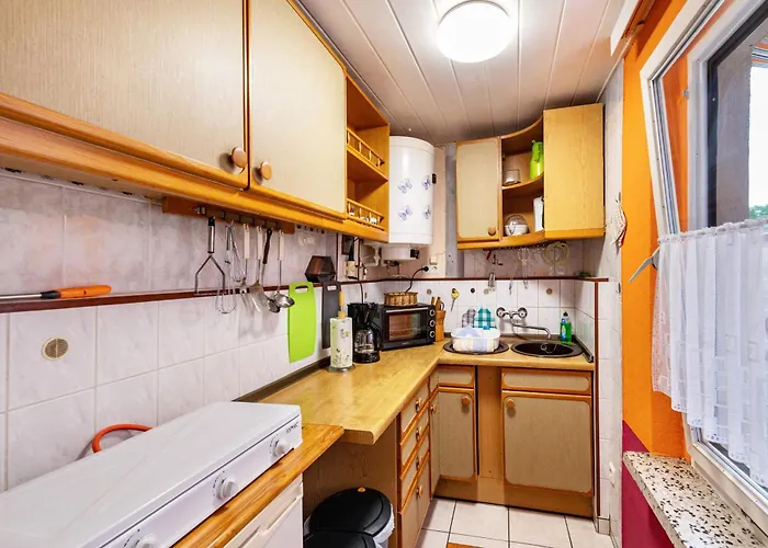 Haus Seeblick بيت للعطل *